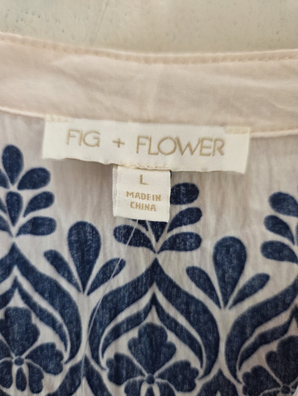 🆕️Fig + Flower 🌺 Women's Blue & Cream Embroidered V-Neck Large Midi Dress - Picture 3 of 11